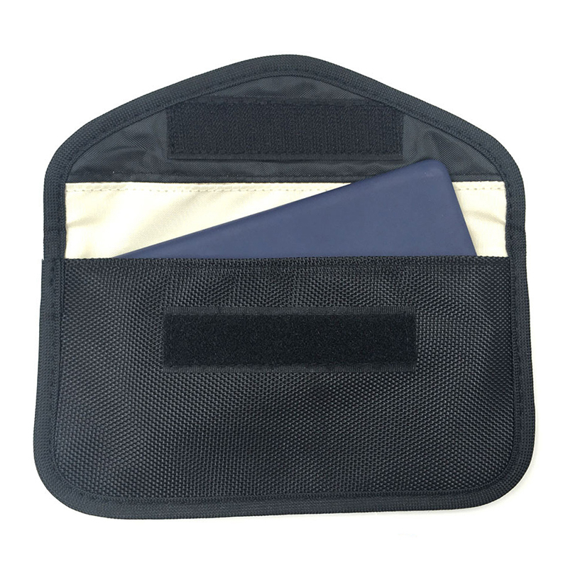 Custodia protettiva Anti-radia - Lens Case Pouch recensione e prezzo