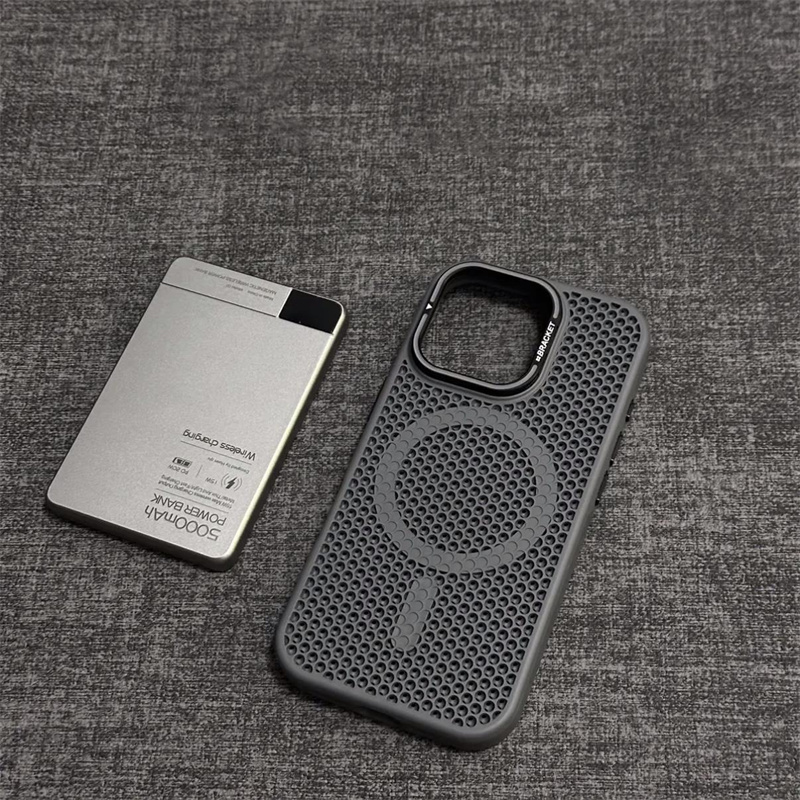 Custodia per telefono con supp - Lens Case Pouch recensione e prezzo