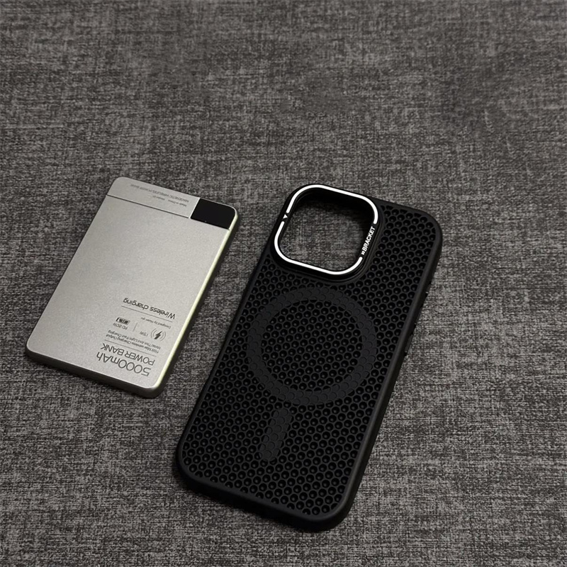 Custodia per telefono con supp - Lens Case Pouch recensione e prezzo